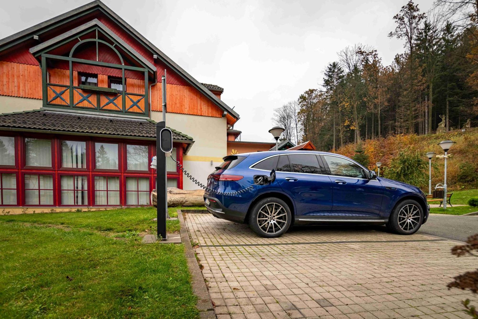 Hotel Studanka Rychnov nad Kneznou Buitenkant foto