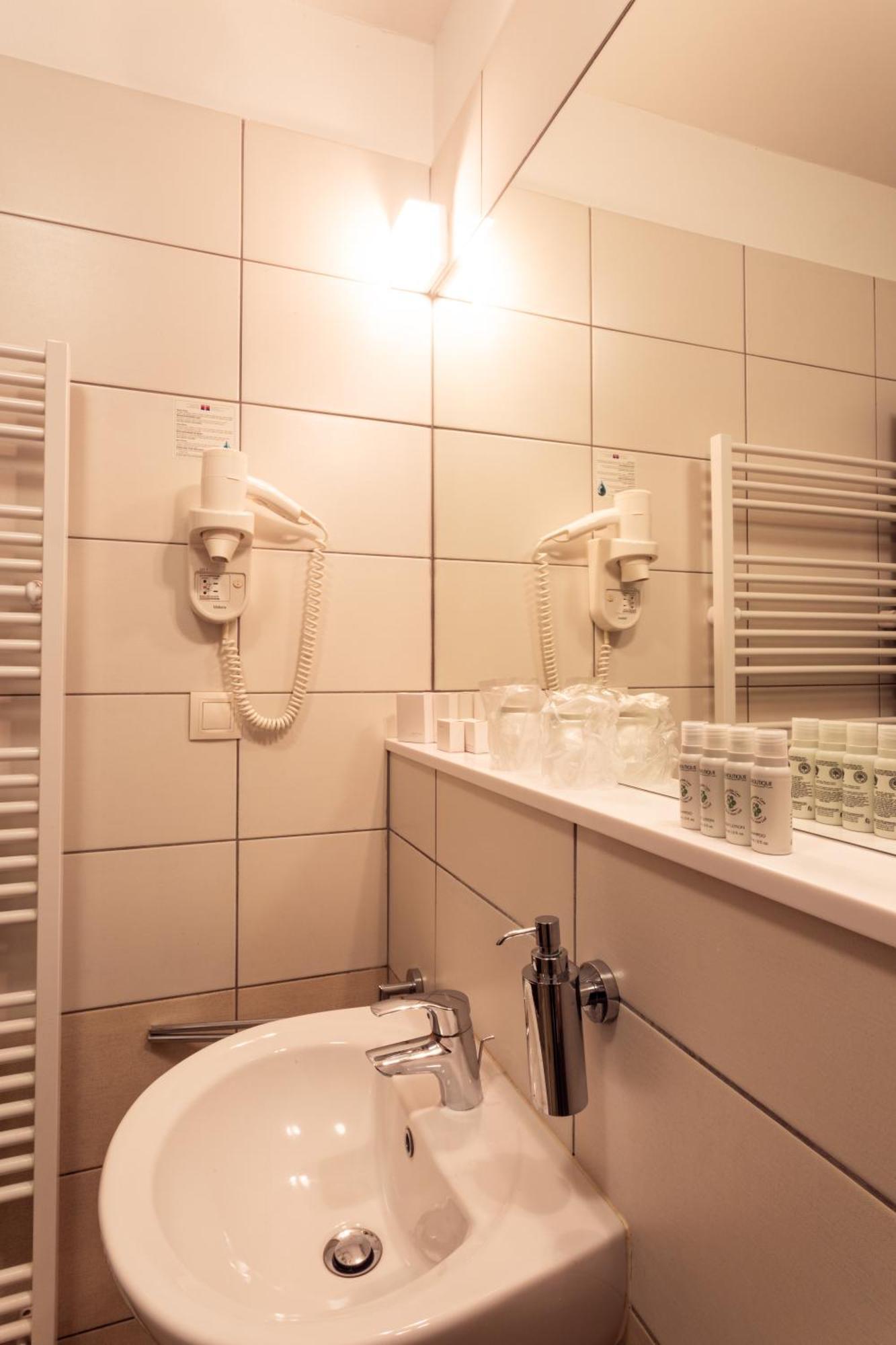 Hotel Studanka Rychnov nad Kneznou Buitenkant foto
